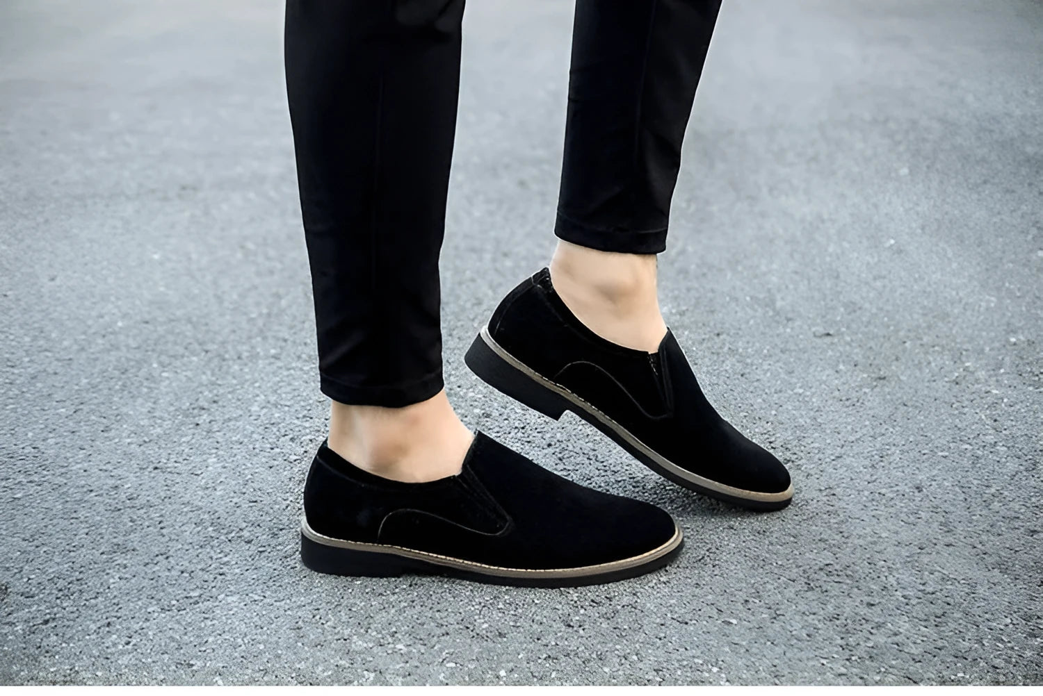 Men's casual leather shoes frosted round toe slip-on style in black