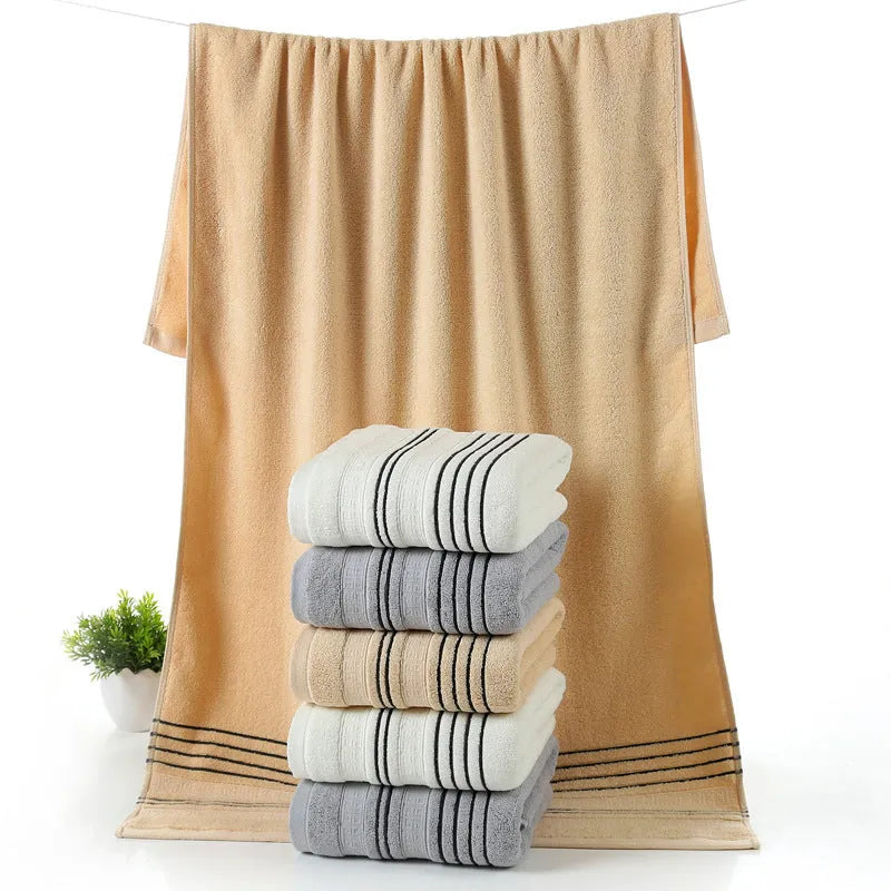 100% cotton towel set with white bath towel 70x140cm and face towel 34x74cm on bathroom rail