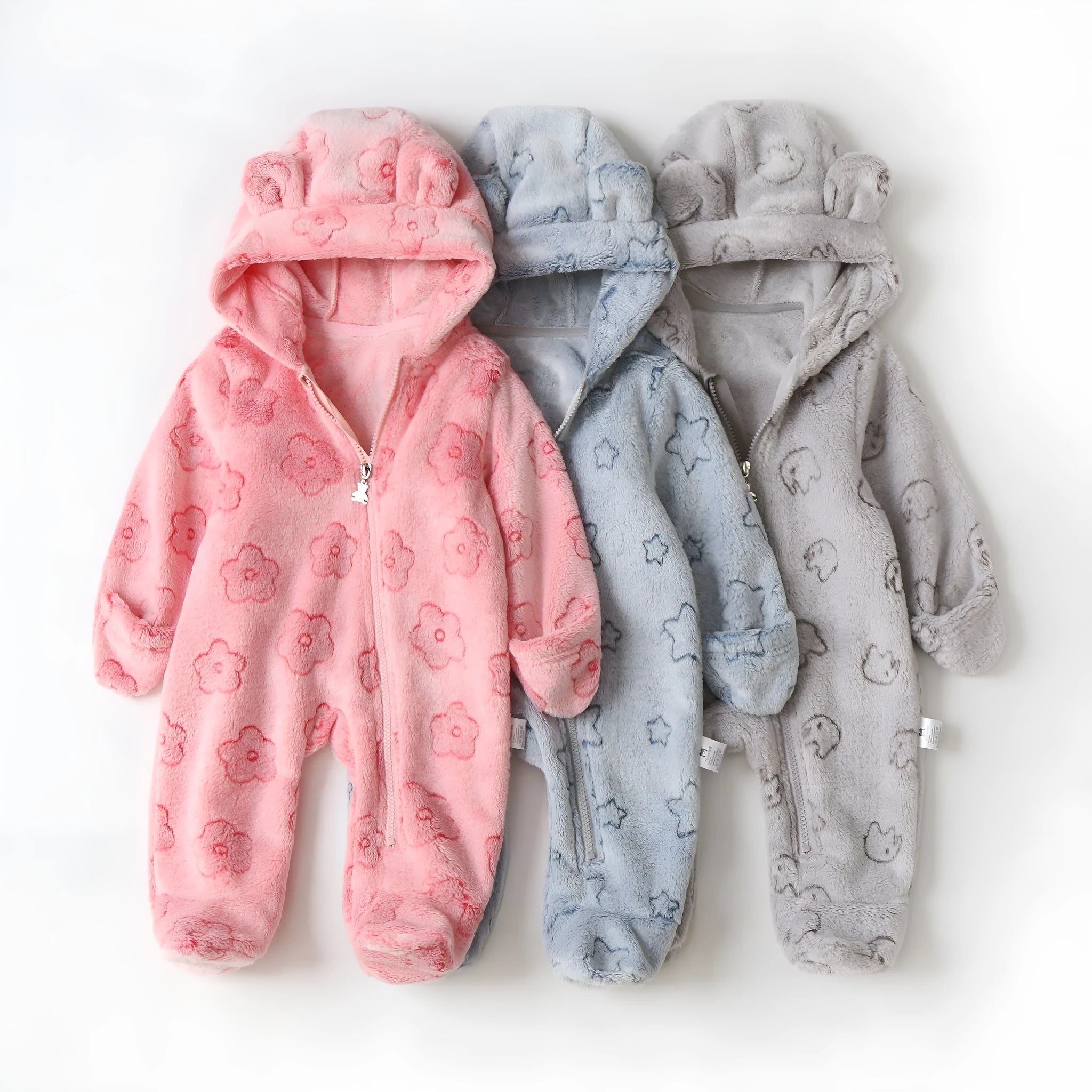 Flannel baby jumpsuit in grey with long climbing style and hide hooks closure for warmth