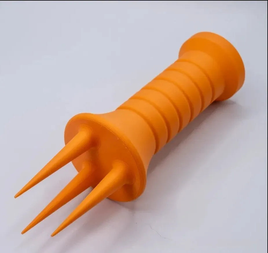 Plastic home gardening soil aerator in orange for loosening compacted pot soil, 3.3cm x 10cm size