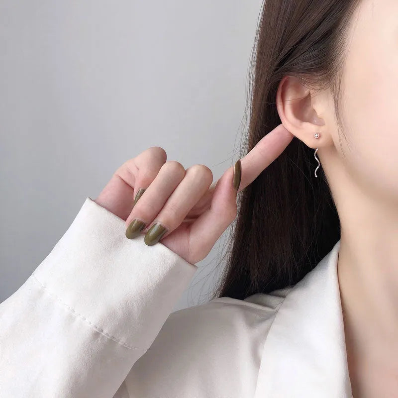 Niche Design S925 silver wavy ball hanging earrings with natural wave shape and round beads