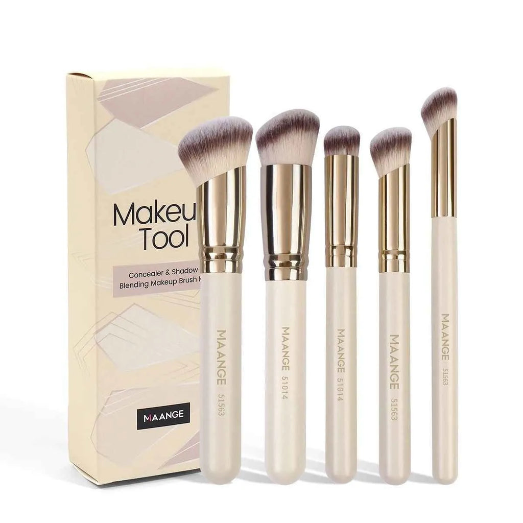 MAANGE apricot-coloured angled blush brush and four other makeup brushes from the five-piece set.