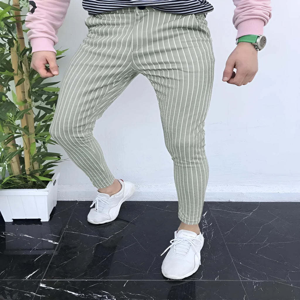 Men's slim fit 3D printed plaid casual trousers in RKKZ49 colour with straight leg design