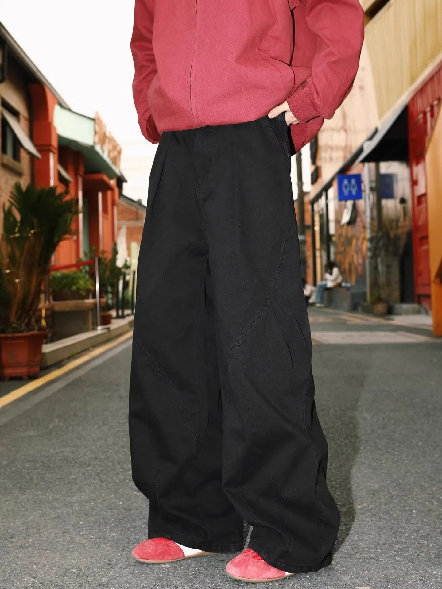 Men's straight leg pleated trousers in apricot colour with elastic waistband