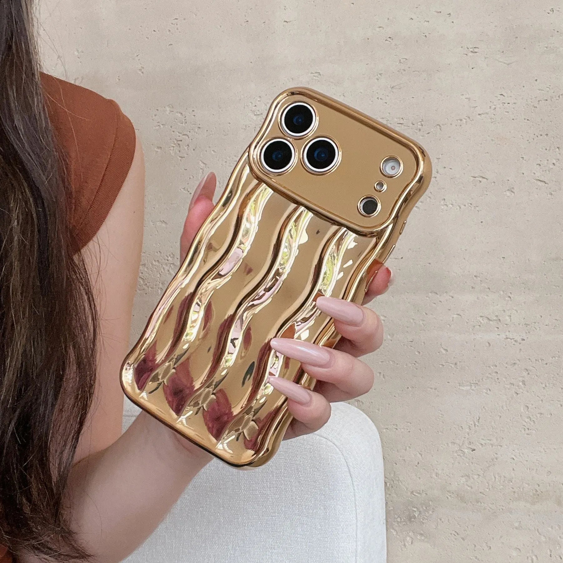 TPU solid colour plating striped phone case for iPhone 17 Pro Max in metallic Gold finish