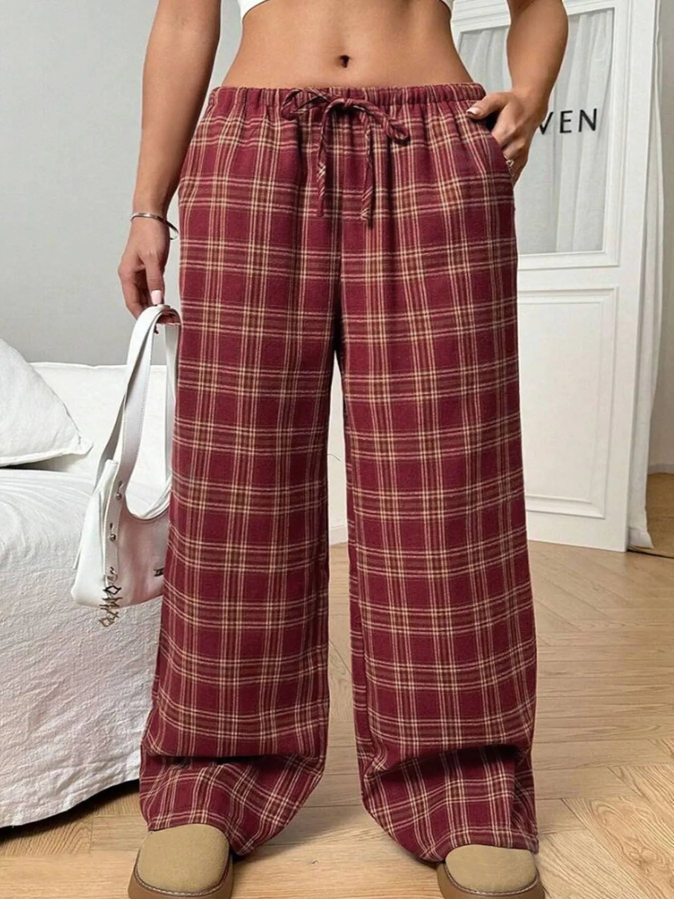 Women's blue plaid pocket casual trousers with drawstring waist and loose fit