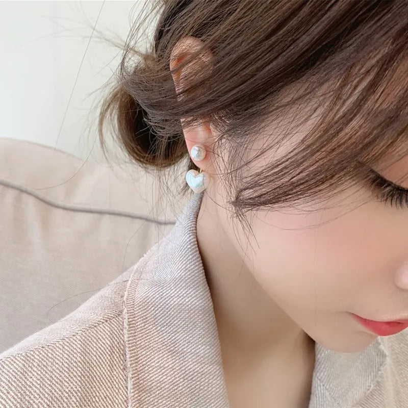 Women's heart-shaped Korean style stud earrings with artificial gemstones on electroplated alloy