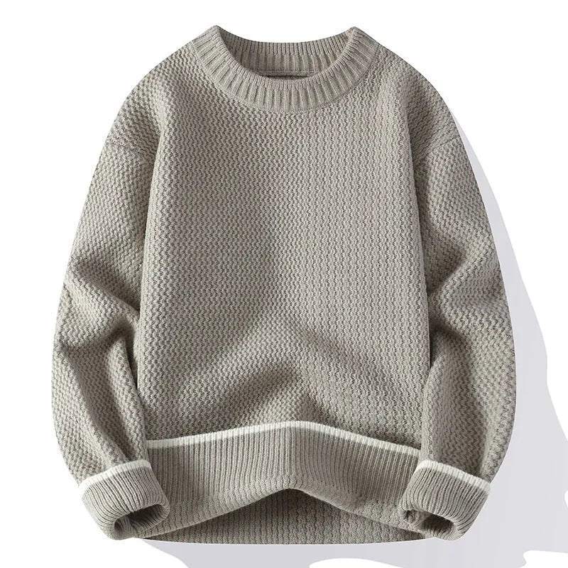 Men's grey round neck loose fitting sweater with long sleeves for autumn winter wear