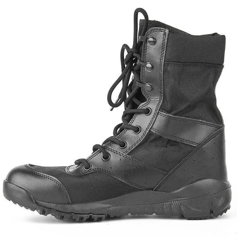 Yulong tactical desert combat boots in black and sand colours with reinforced toe for outdoor climbing