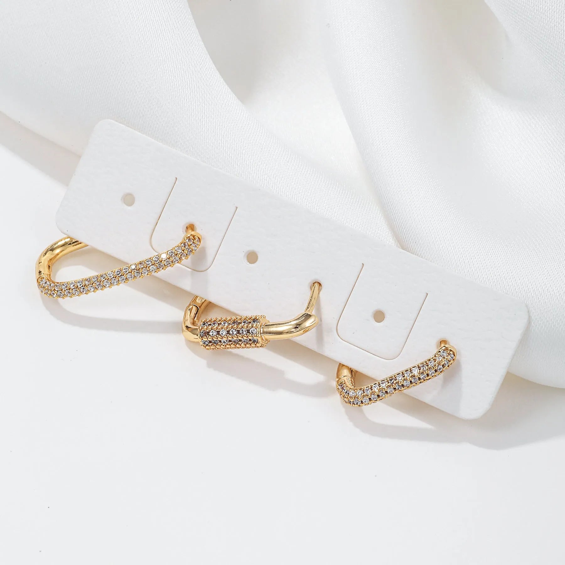 Geometric copper ear clip set with micro inlaid zircon stones in square design