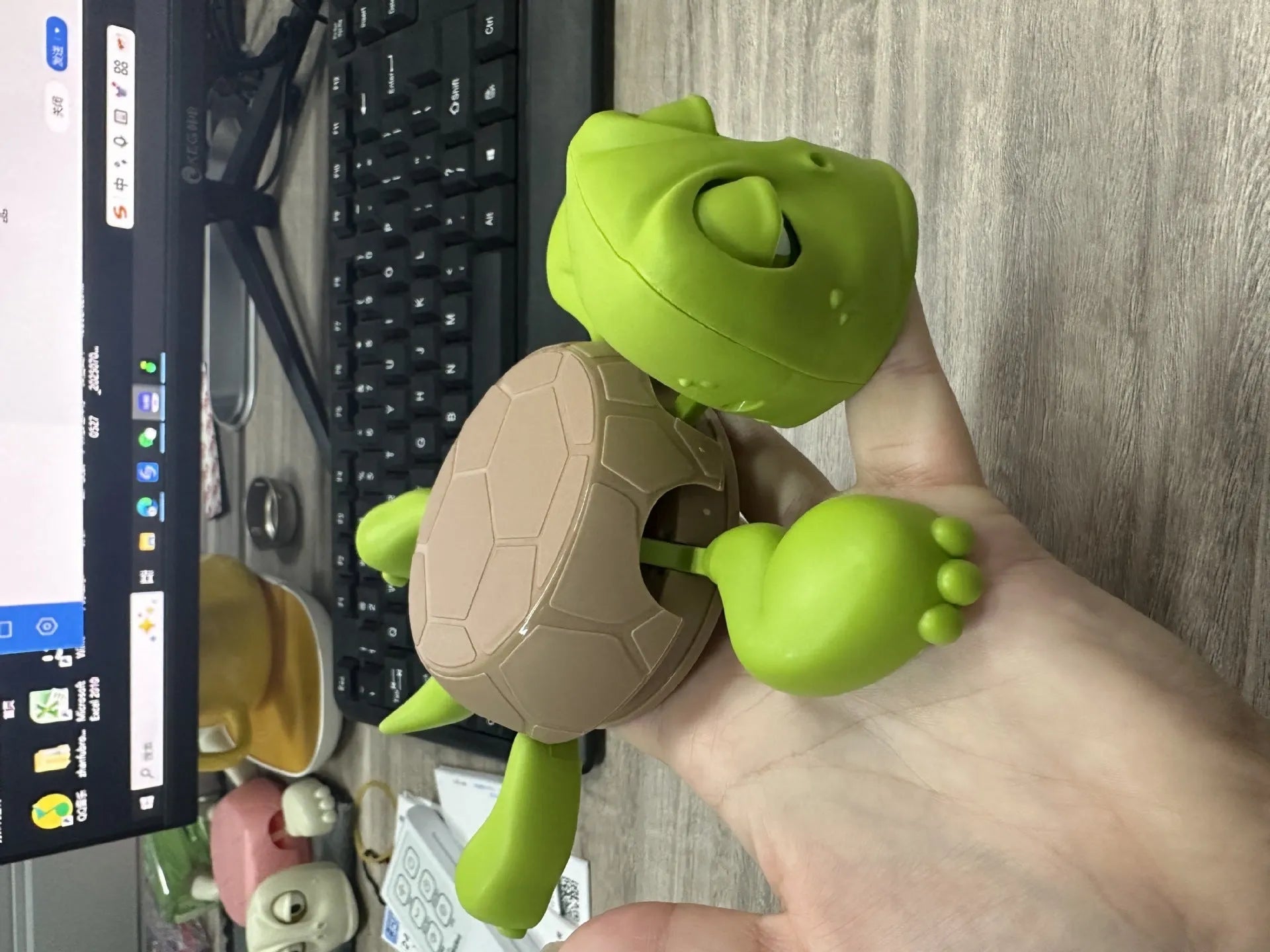 Turtle-shaped ABS plastic coaster in light green, dark green, wheat starch, and yellow colour options