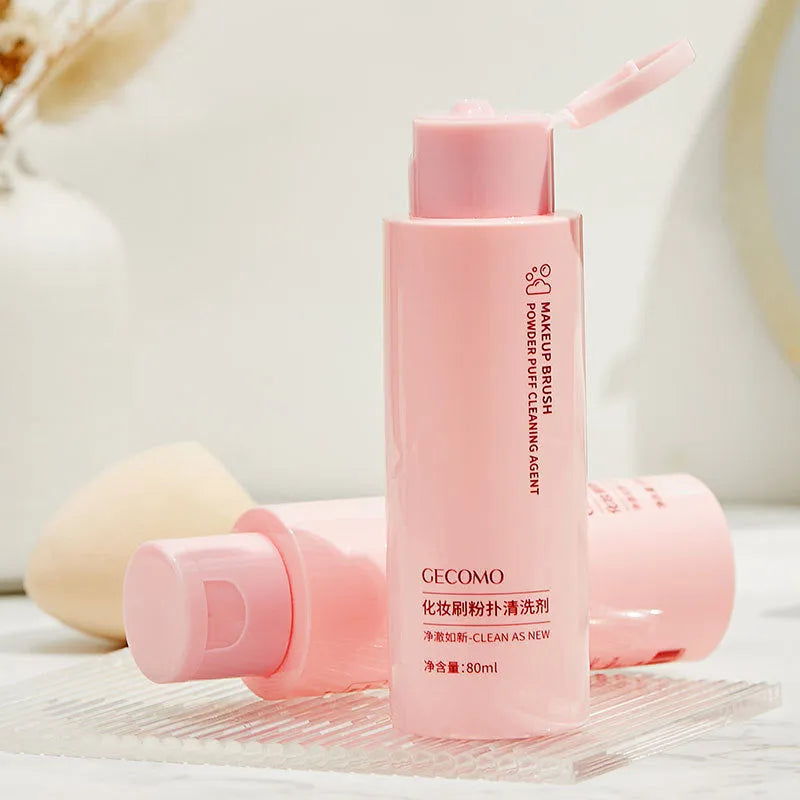 80ml makeup brush liquid cleaner and 75ml no-rinse cleaning spray in a kit.