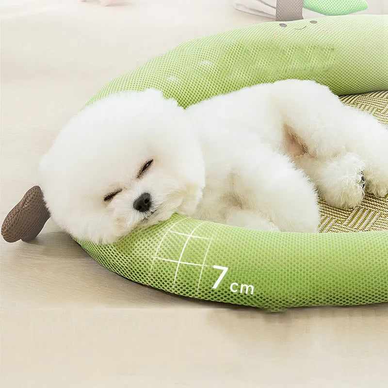 Pet cooling mat nest with fruit-shaped backrest in green colour