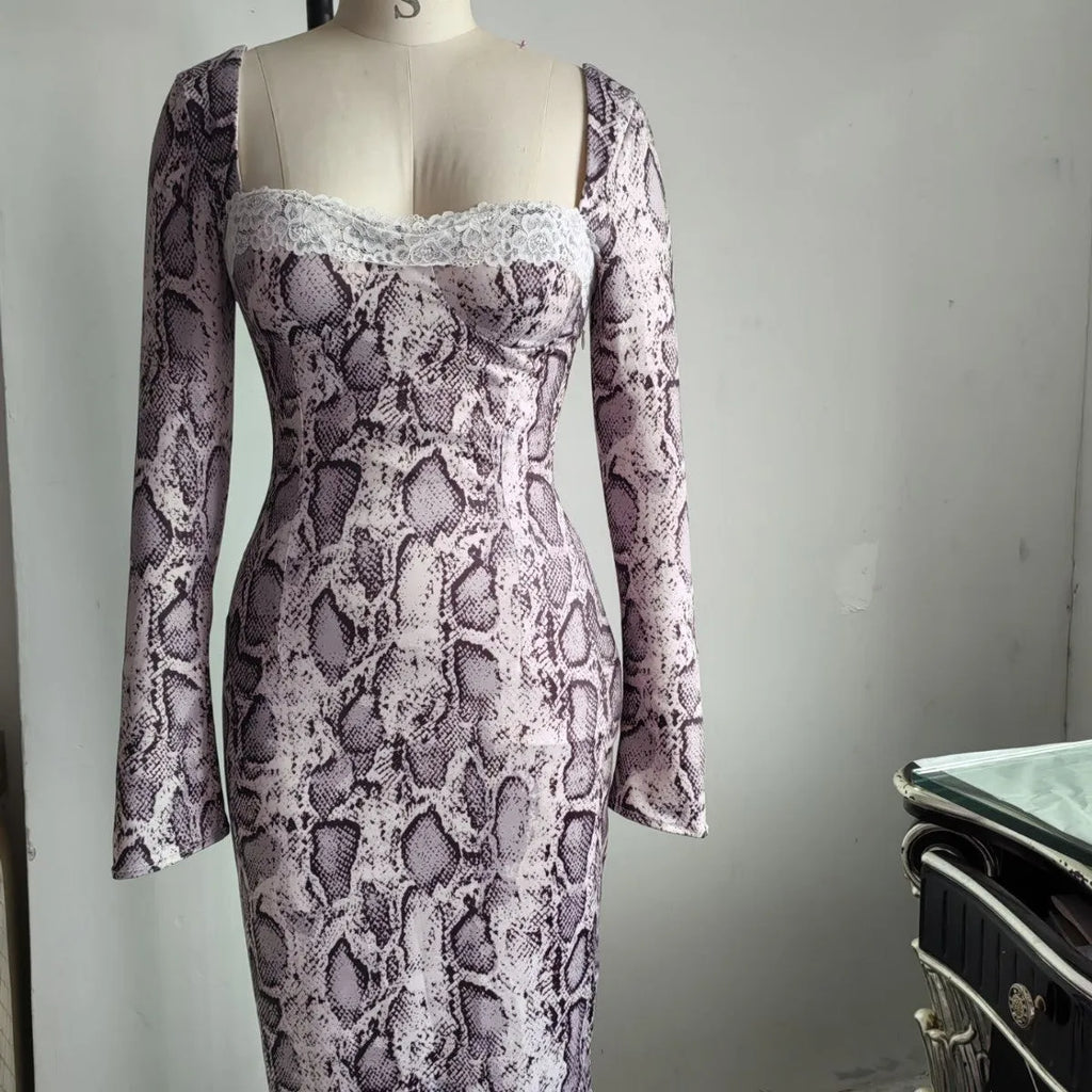 Grey slim fit lace dress with 3D printed pattern and A-line skirt