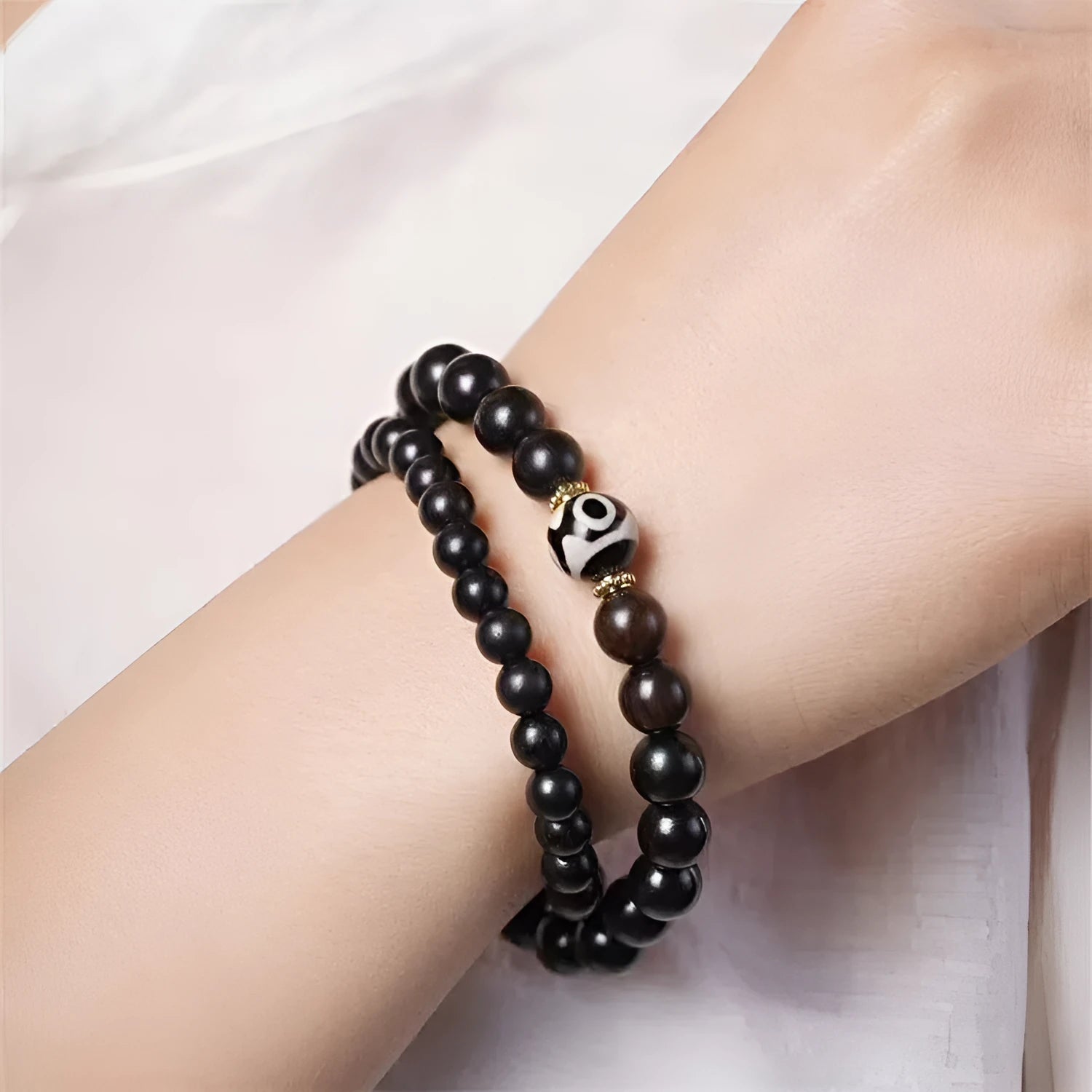 Ebony wood Tibetan beads bracelet with 8mm diameter and two-circle retro design