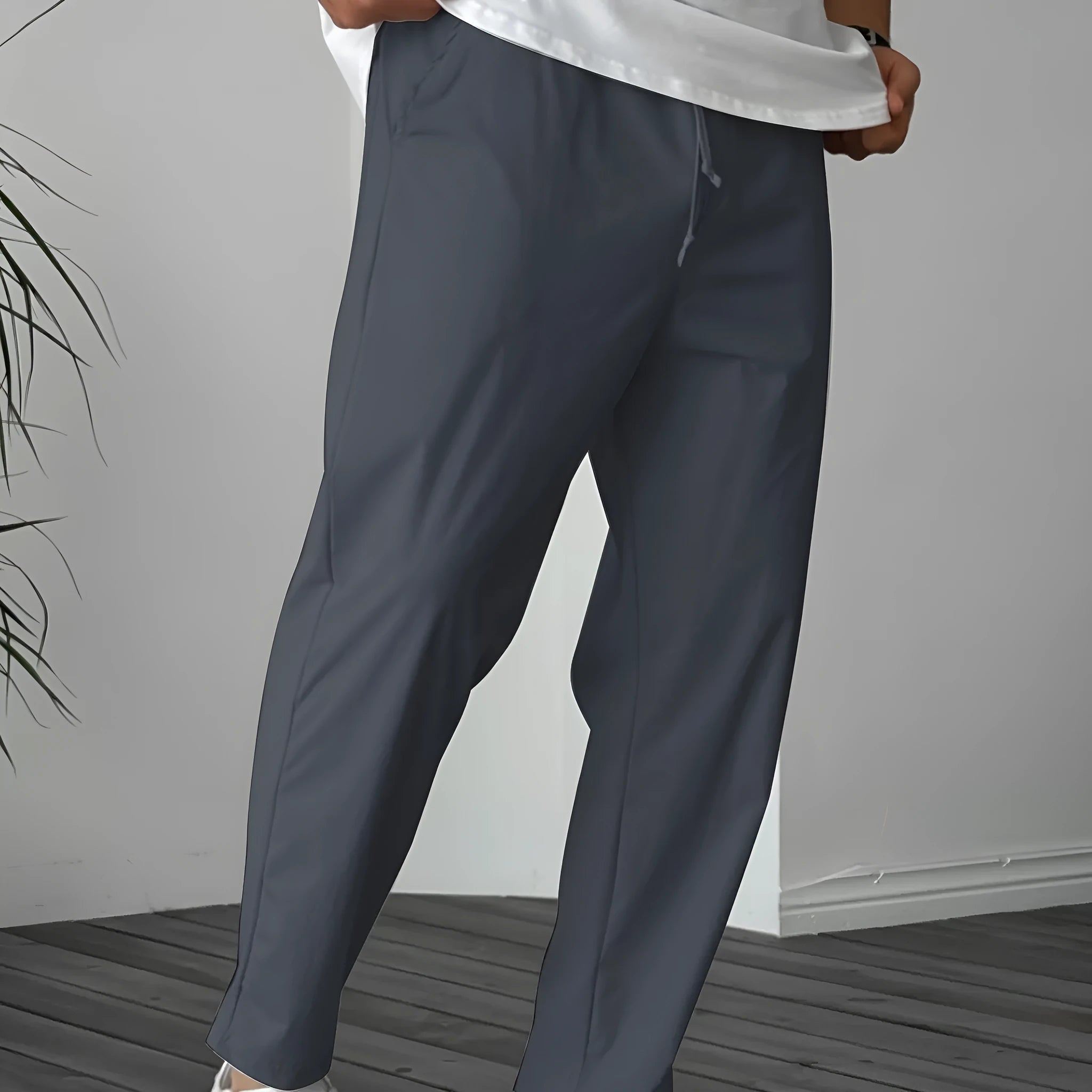 Men's straight-leg casual trousers in khaki with a drawstring waist and ribbon pocket detail