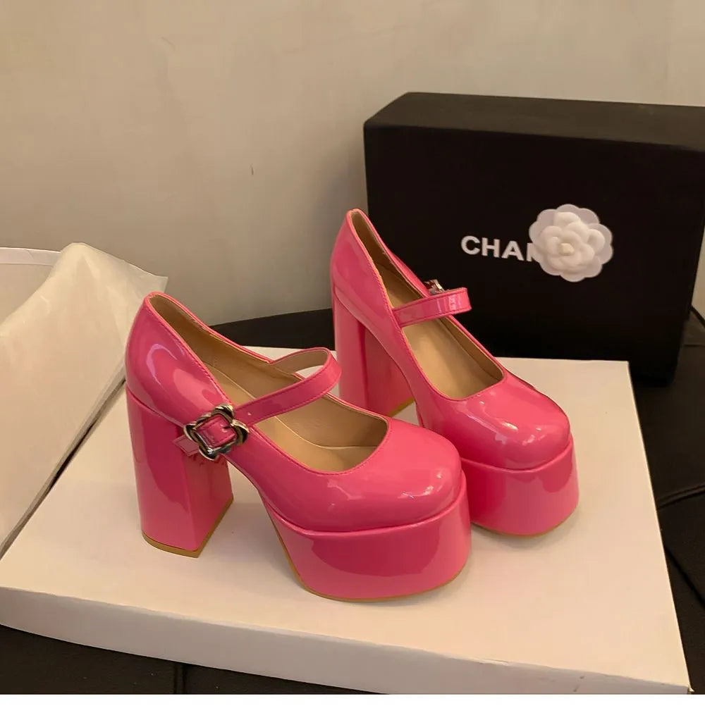 Pink waterproof platform Mary Jane shoes with 6-8cm thick heel, rubber sole and round toe, sizes 33-39.
