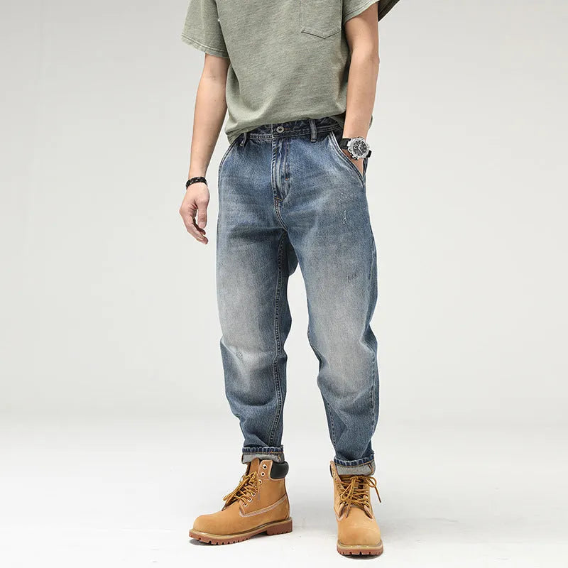 Men's retro blue jeans, loose straight-leg cut, 100% cotton denim, middle waist, nine-pants length.