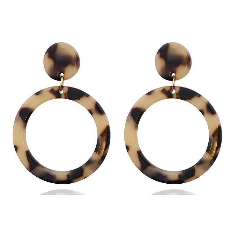 Acrylic acetate plate leopard earring in coffee colour with metal drop design