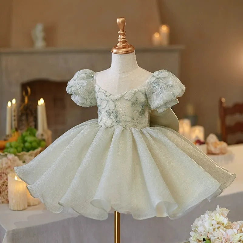 French children's birthday dress in fruit green for girls, princess style, polyester blend, suitable height 80-150cm with bow option