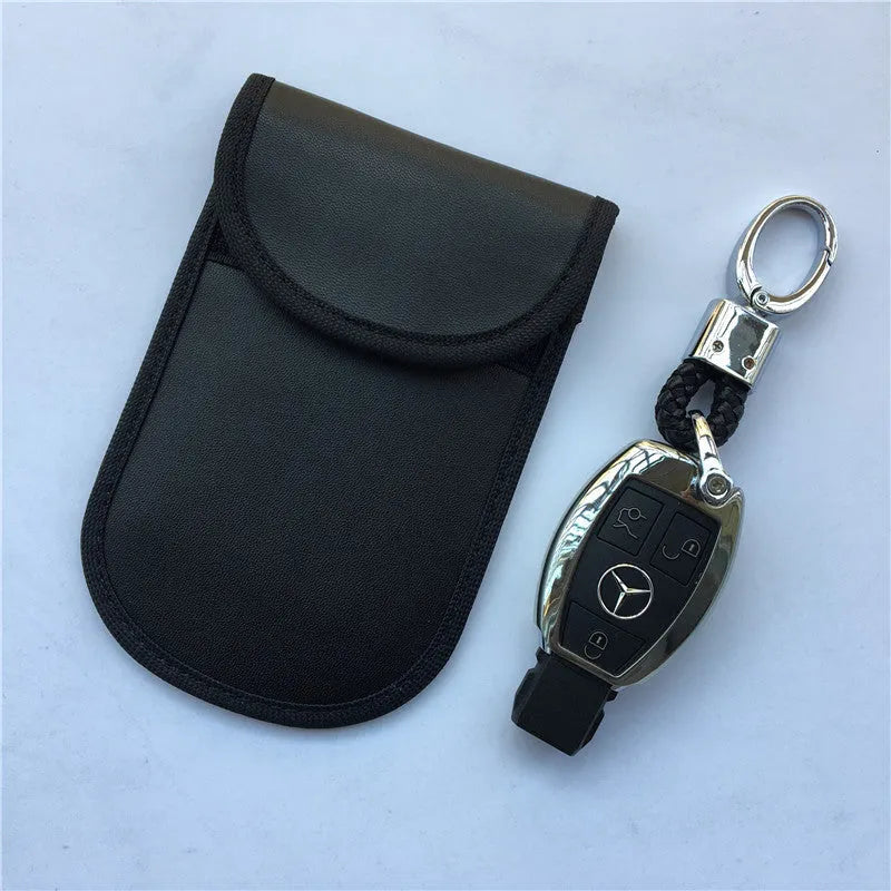 Black 20x10cm Faraday pouch for car key fobs and electronic devices with signal blocking protection