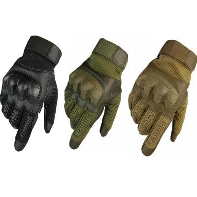 Off-road tactical gloves with rubber knuckles and reinforced palm in black colour