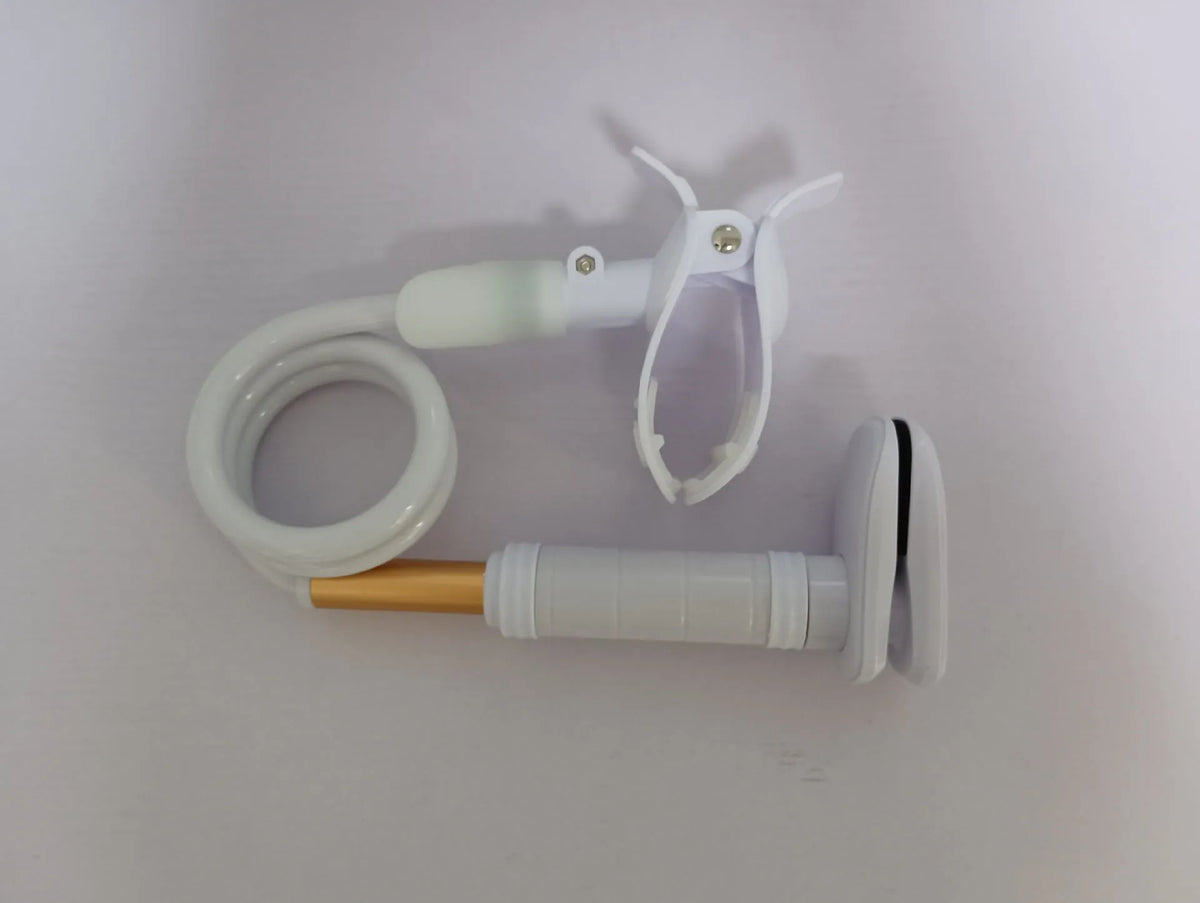 Universal ventilator hose bracket in aluminium alloy and ABS, shown in black or white for portable air conditioner exhaust hose