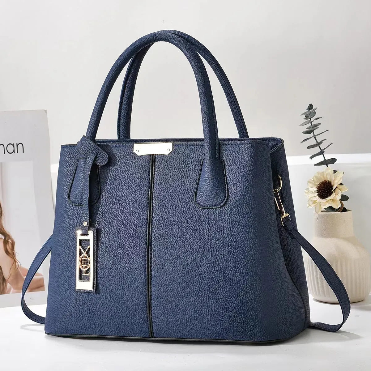 PU fashion shoulder handbag with leather strap in horizontal square design showing colour options