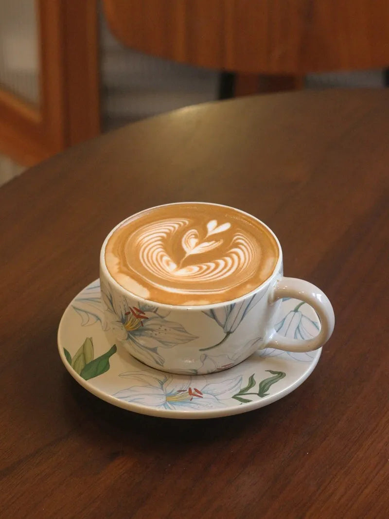 Chinese style Lily Wild Series ceramic cup set with plate, round bead or petal shape, pottery construction, straight drink lid
