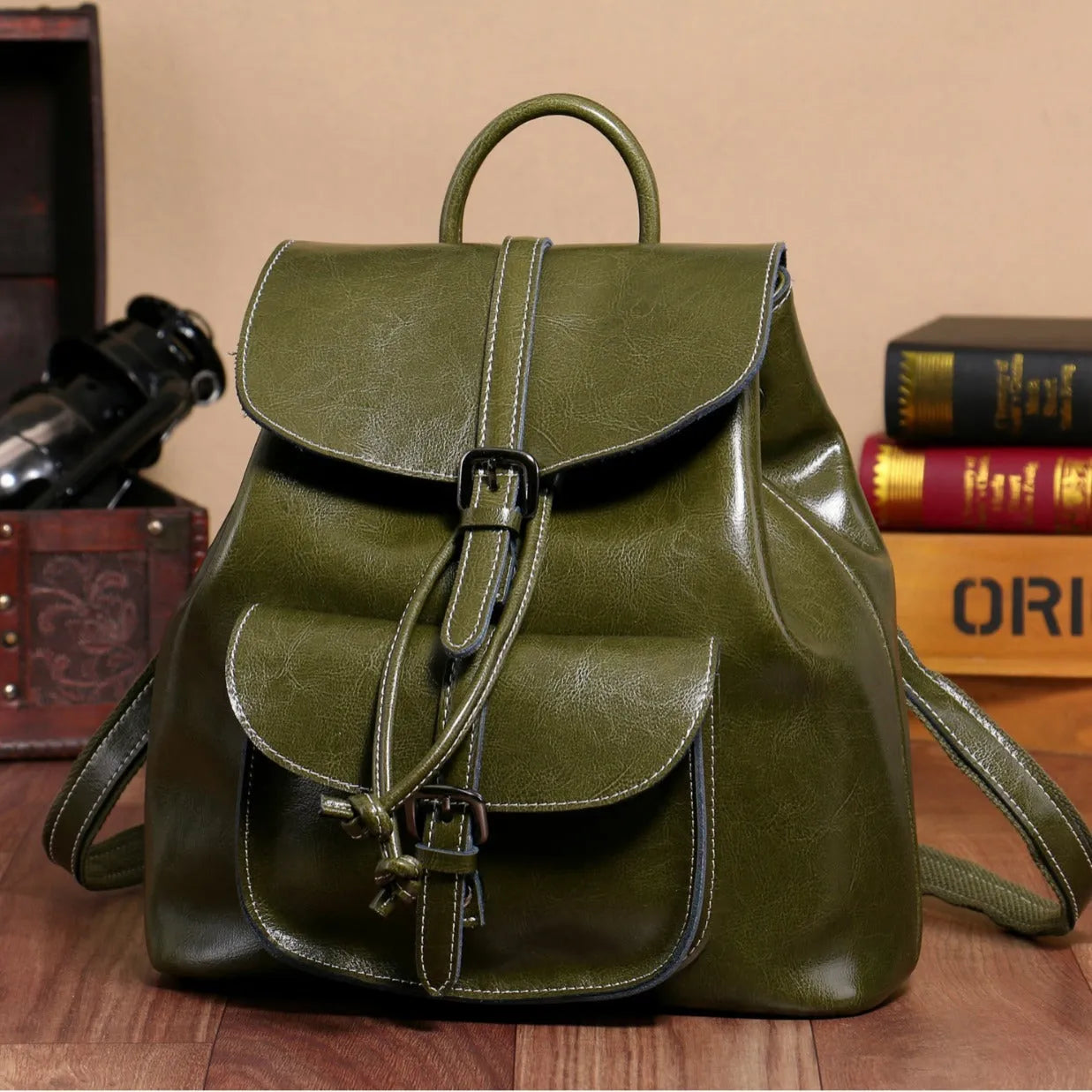 Genuine leather Korean-style backpack with cowhide pocket and pull-belt in Black, 28x30x12cm
