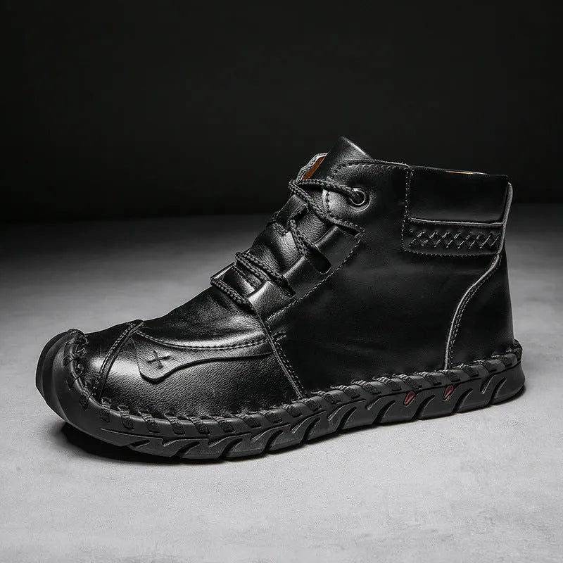 Men's casual leather tooling boots in cow split leather with rubber sole and thick bottom heel