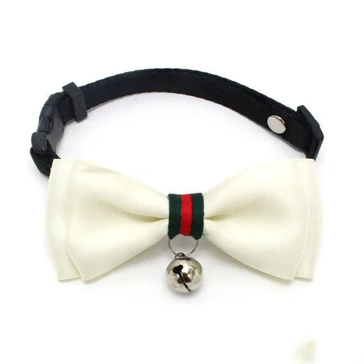 Nylon cat collar with bell in monochrome pattern on a light background