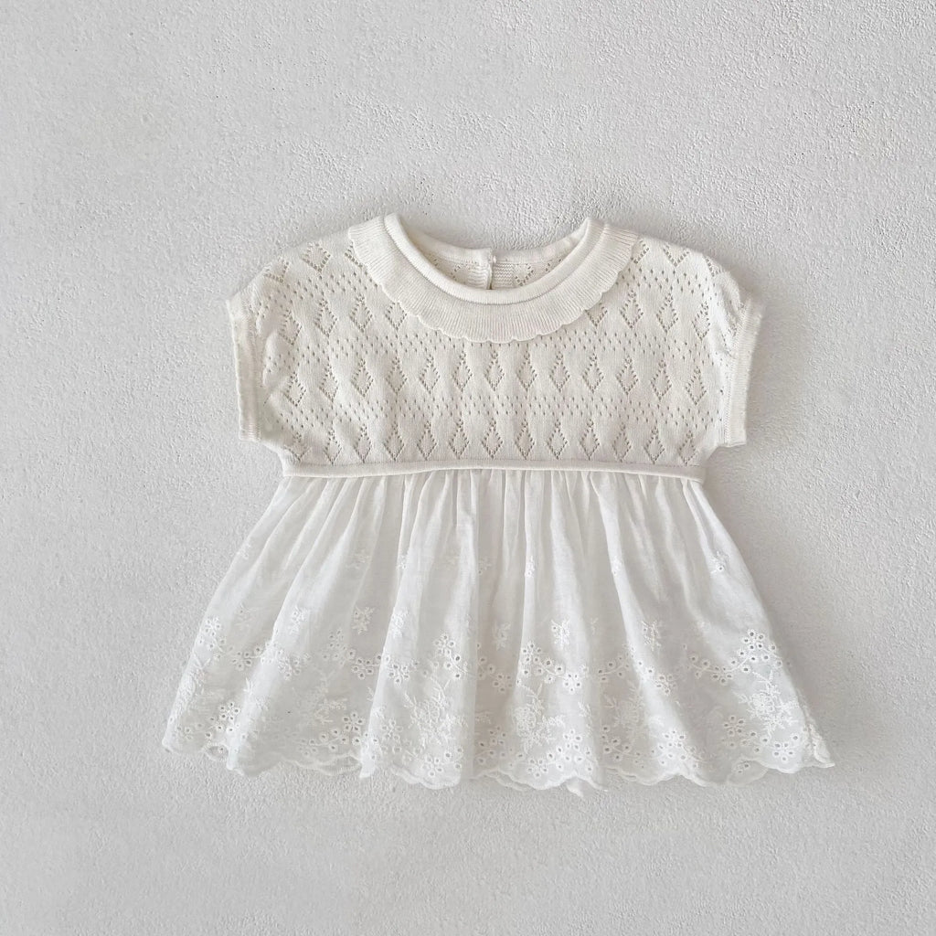 Girls' creamy-white sleeveless crocheted lace swing top in cotton fine yarn, princess style knitted stitching