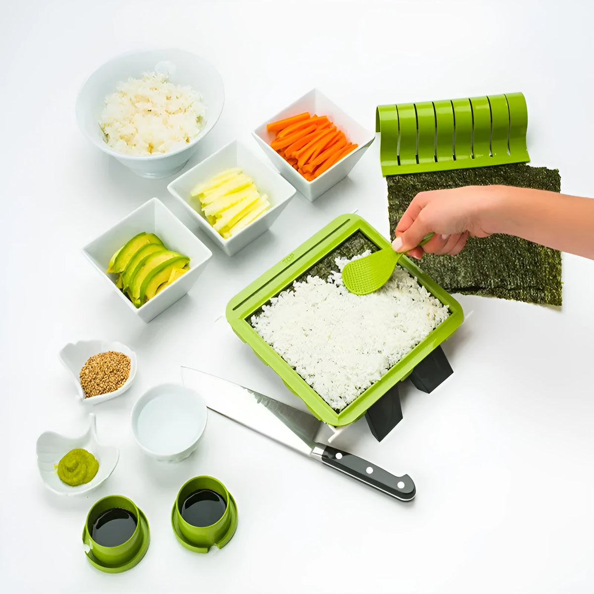DIY sushi making machine with PP body and 11 stainless steel wire guides in colour box packaging
