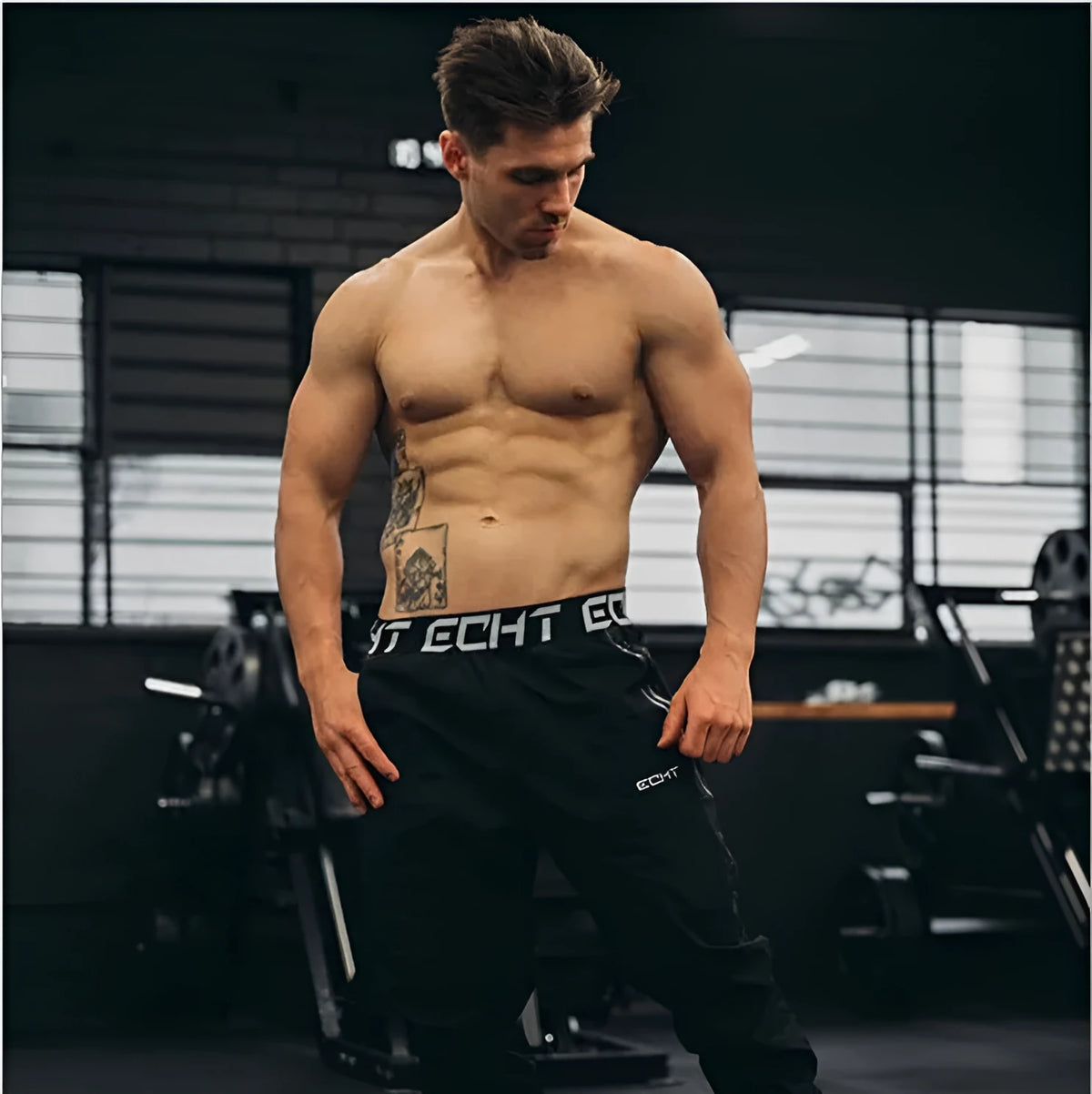 Cotton fitness sweatpants for men, black, with elastic waist, suitable for running and gym