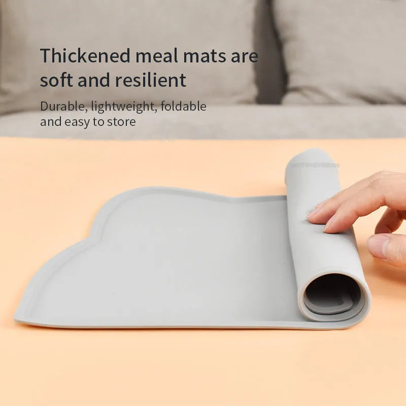 Cat head shaped silicone pet feeding mat in blue colour measuring 44x24cm