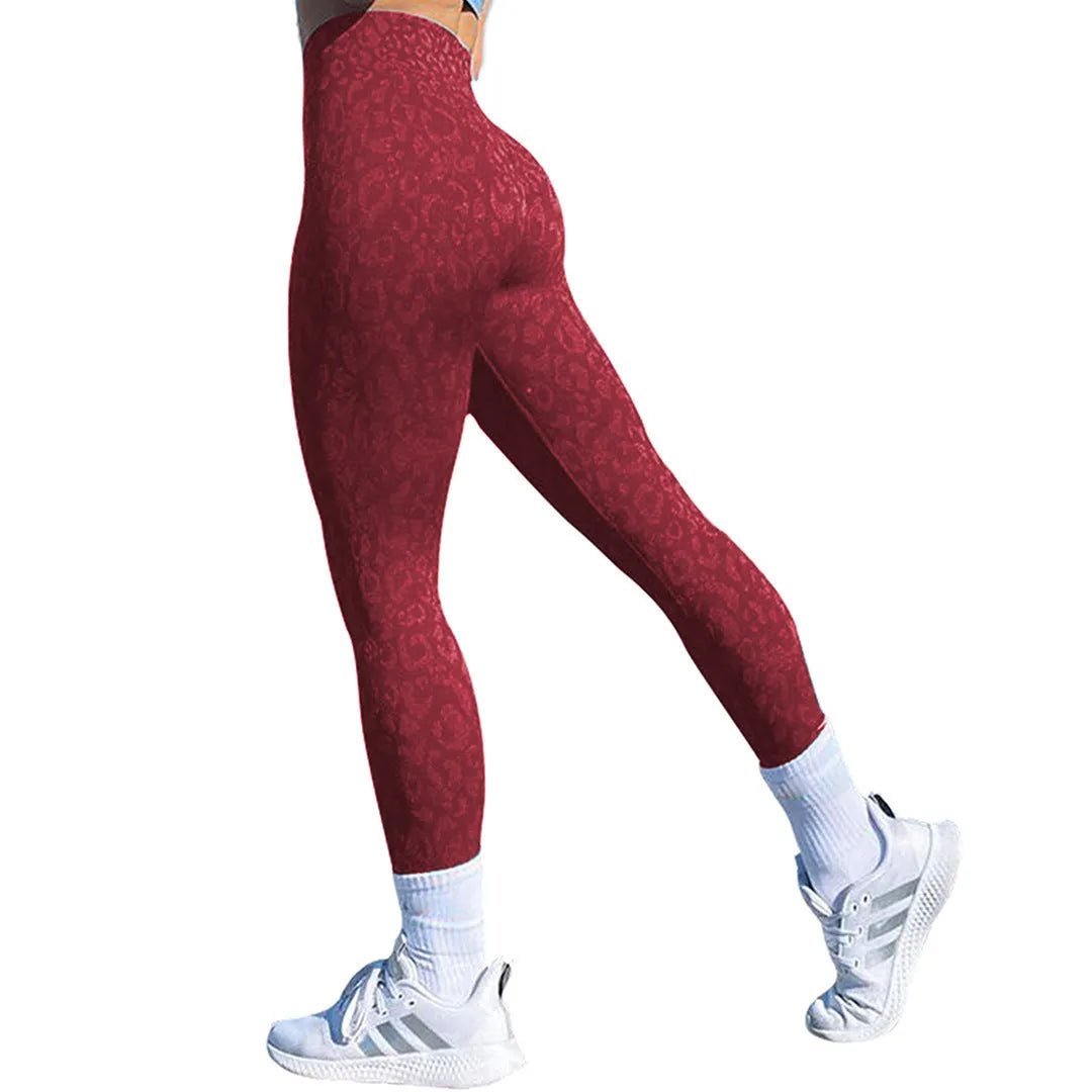 Women's push-up butt leggings in camouflage pattern for fitness workouts