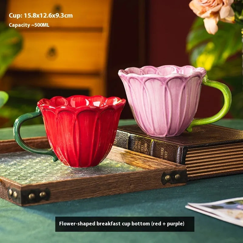 Ceramic breakfast cup with flower pattern, 500ml capacity in red or purple colour