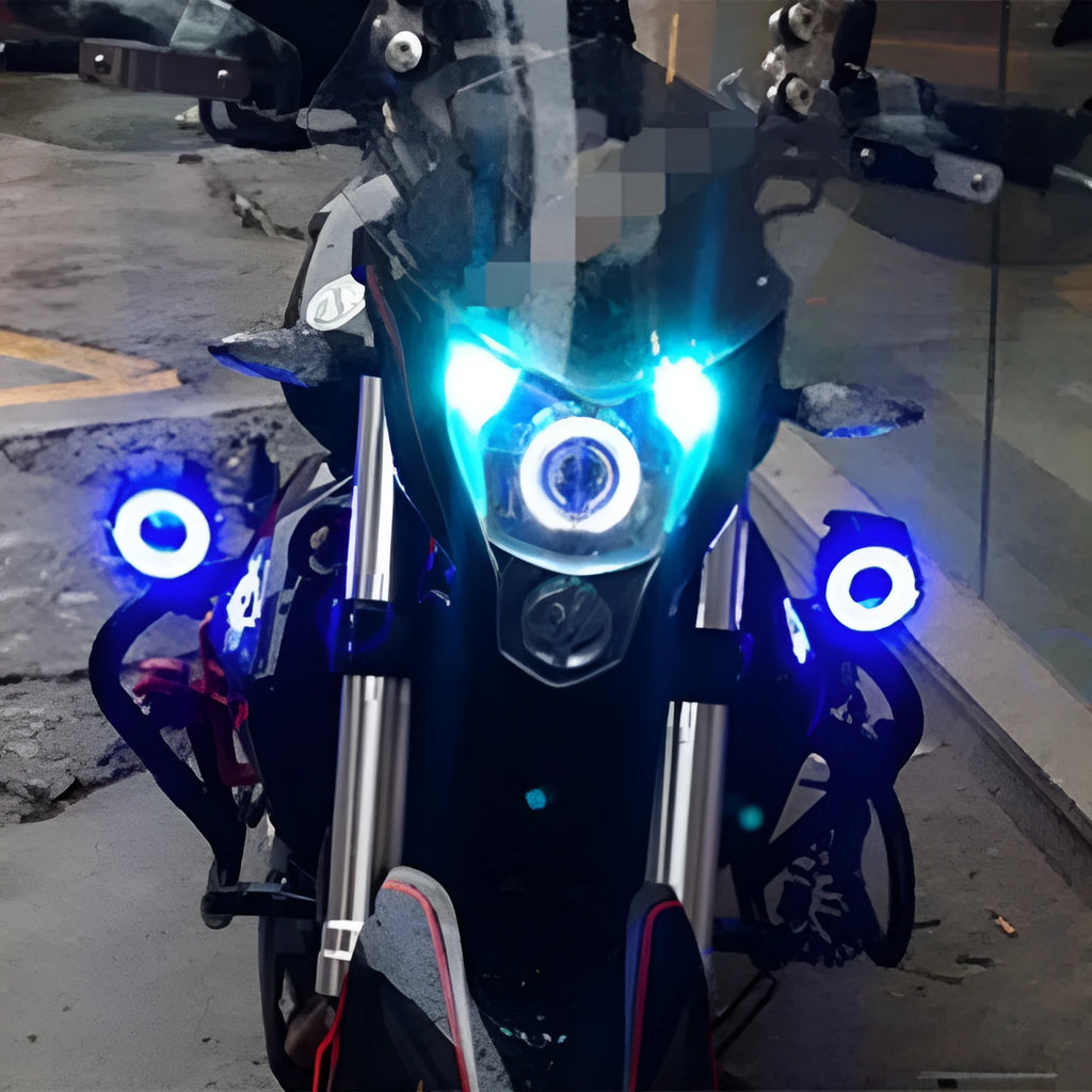 Black plastic motorcycle LED spotlight with 125W power and 50m range, 12x8cm size