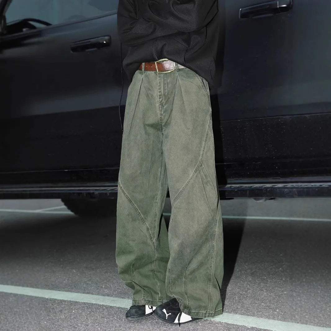 Men's straight leg pleated trousers in apricot colour with elastic waistband