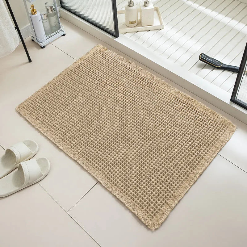 Checkered pattern non-slip bathroom floor carpet in a choice of colours and sizes