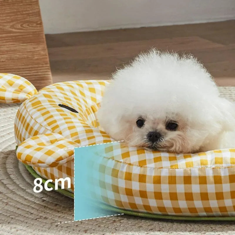 Green and yellow cooling mat for dogs and cats, shown in small, medium, large, and extra-large sizes.