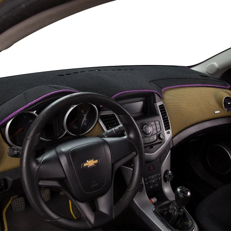 Black silicone dashboard non-slip pad for Old Prado vehicle with coloured edge trim.