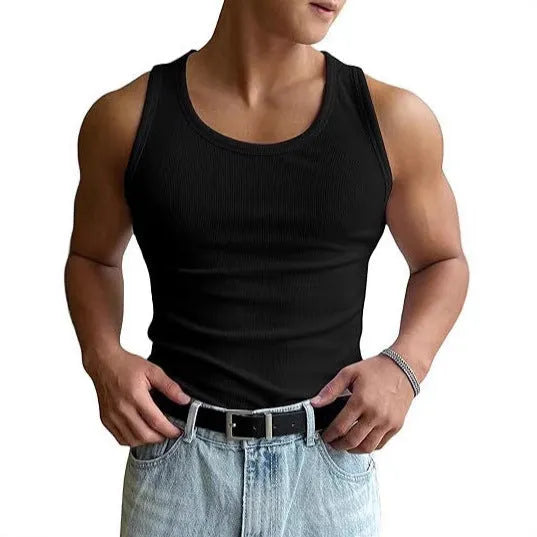 Men's slim-fit workout t-shirt in black colour with wool lining for gym training