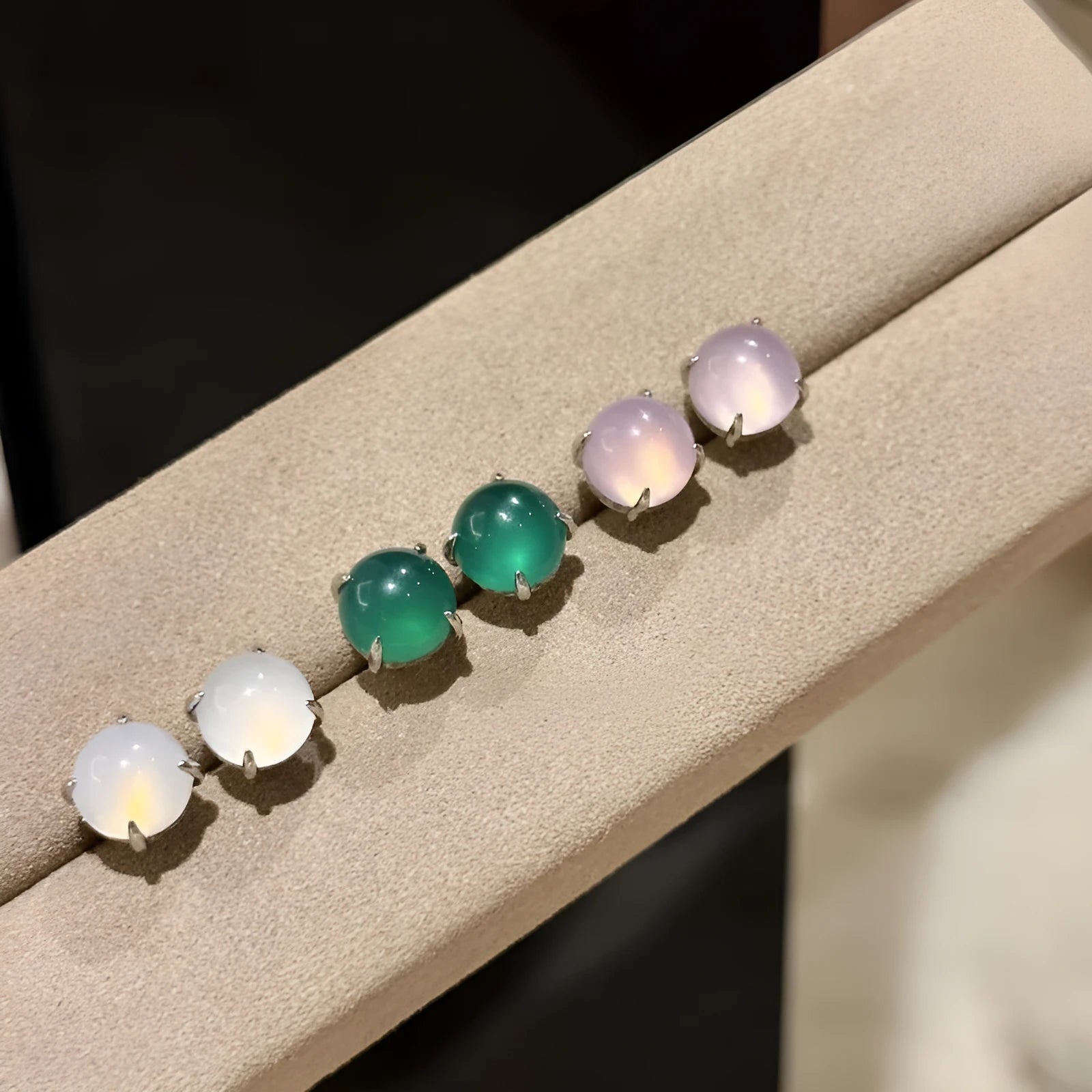 Chinese retro round egg surface chalcedony earrings in copper with four-claw settings