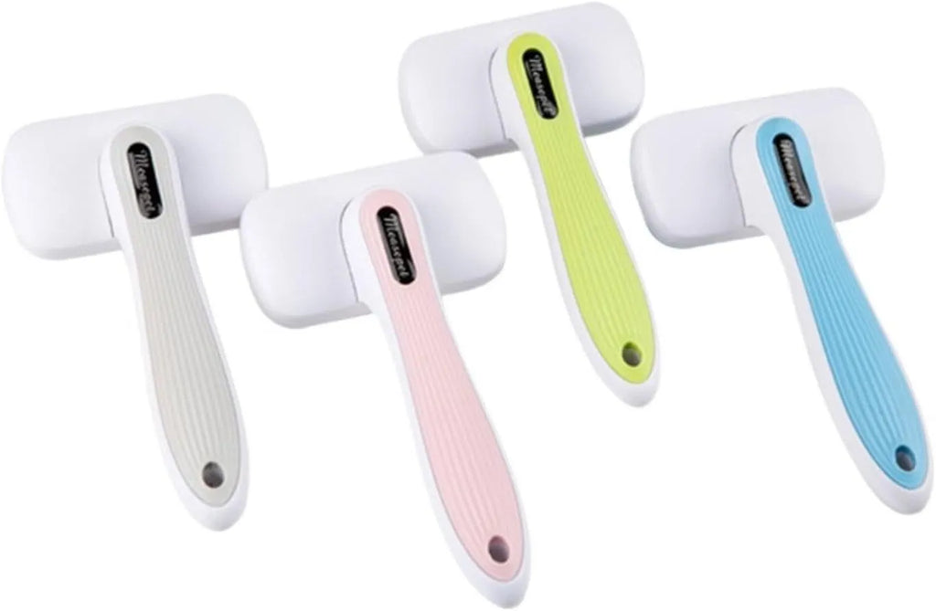 Automatic pet hair removal comb for dogs and cats with one-click button