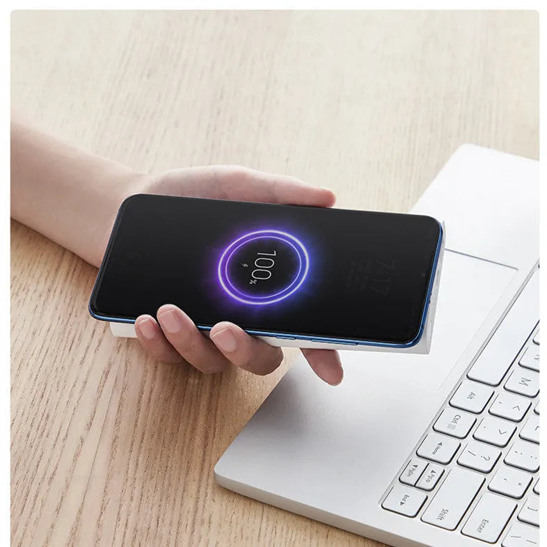 Black and white large capacity 10000 mAh power bank with USB Type-C port.