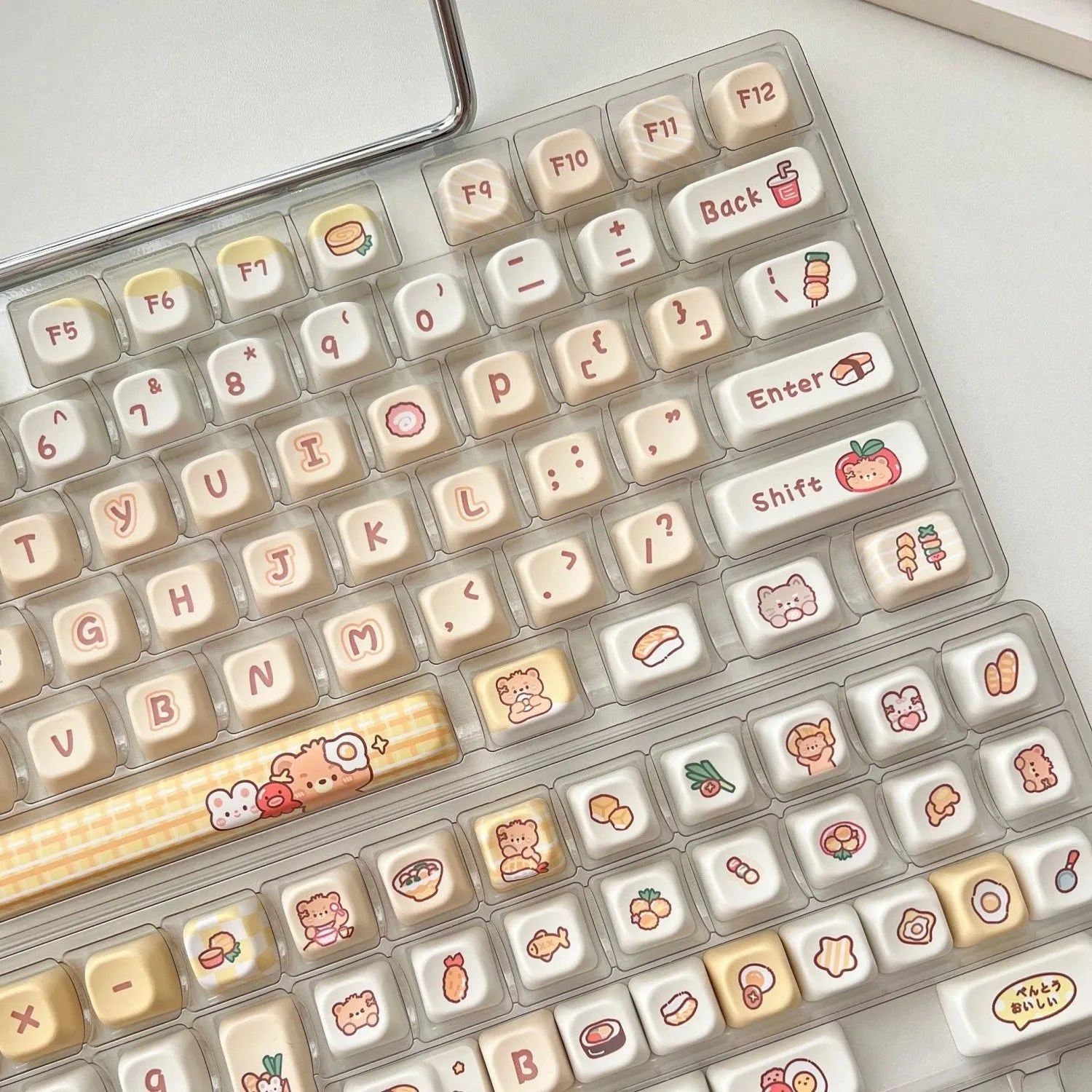 140 EOA height PBT keycaps with thermal sublimation rabbit and bear restaurant artwork
