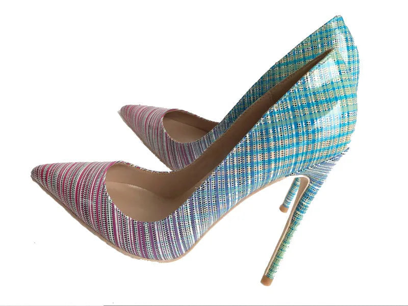 Pink and blue gradient patent leather women's high heels with a pointed toe and high heel.
