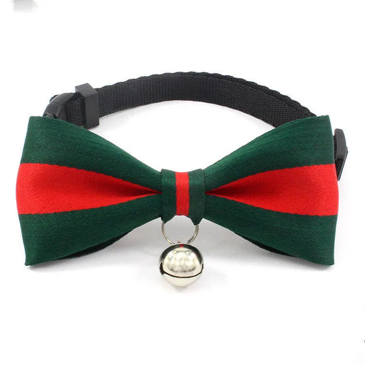 Nylon cat collar with bell in monochrome pattern on a light background